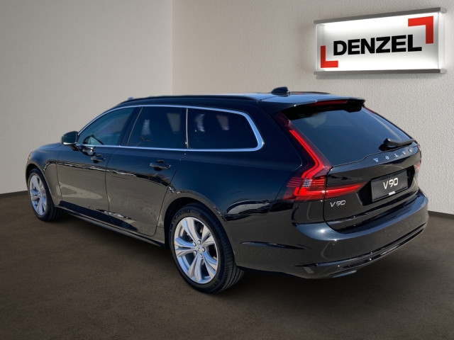 Bild 2: VOLVO PKW V90 B4 AWD Core