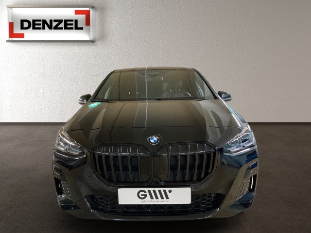 Bild 4: BMW 218d Active Tour B47