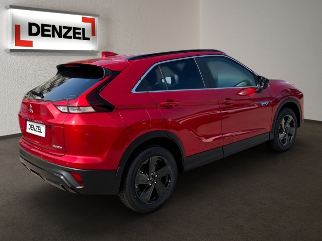 Bild 6: Mitsubishi Eclipse Cross PHEV 2,4 4WD Intense+ 45 Jahre