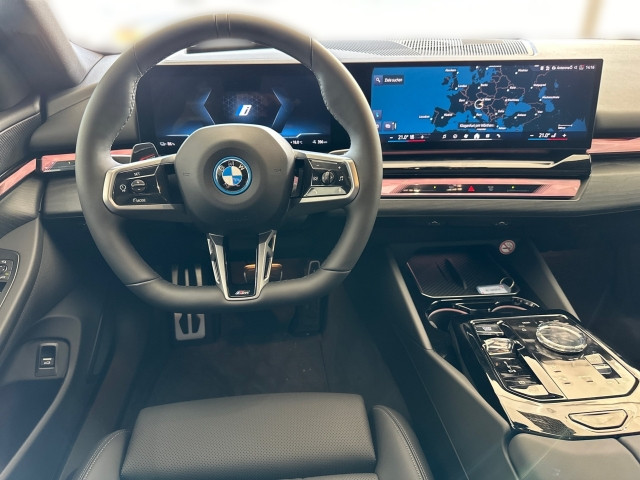 Bild 12: BMW i5 eDrive40 Limousine G60 HA0