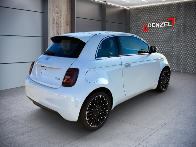 Bild 3: Fiat 500 BEV HB 42KWH