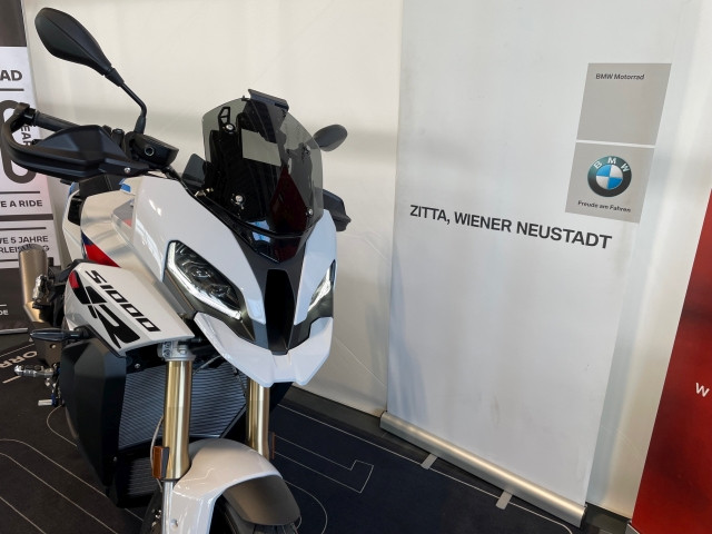 Bild 9: BMW Motorrad S 1000 XR