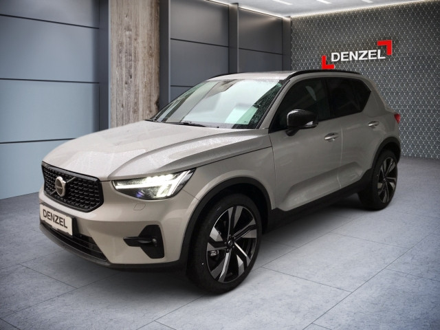 Bild 0: VOLVO PKW XC40 Plus, T2 Automatikgetriebe, Benzin, Dark