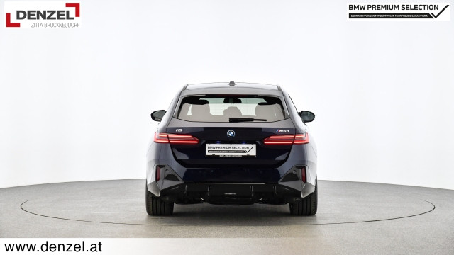 Bild 4: BMW BMW i5 M60 xDrive Touring G61CE2