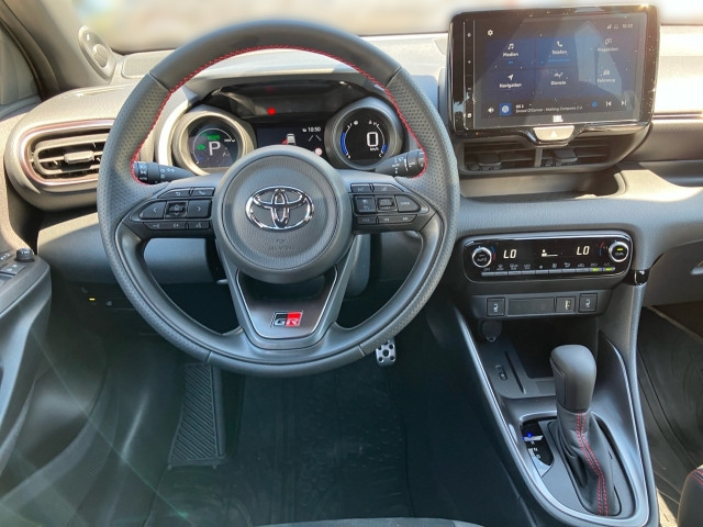 Bild 6: Toyota Yaris 1,5 VVT-i Hybr