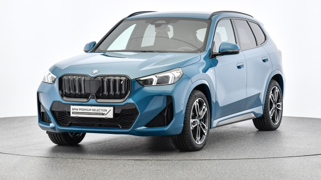 Bild 0: BMW iX1 xDrive30 U11