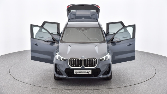 Bild 12: BMW iX1 xDrive30 U11