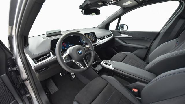 Bild 4: BMW 218i Active Tourer U06