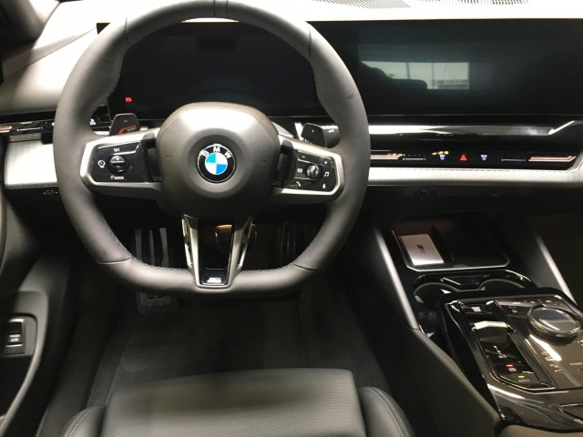 Bild 6: BMW 520d xDrive Limousine G60 B47