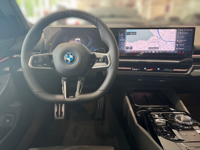 Bild 12: BMW 530e Limousine G60