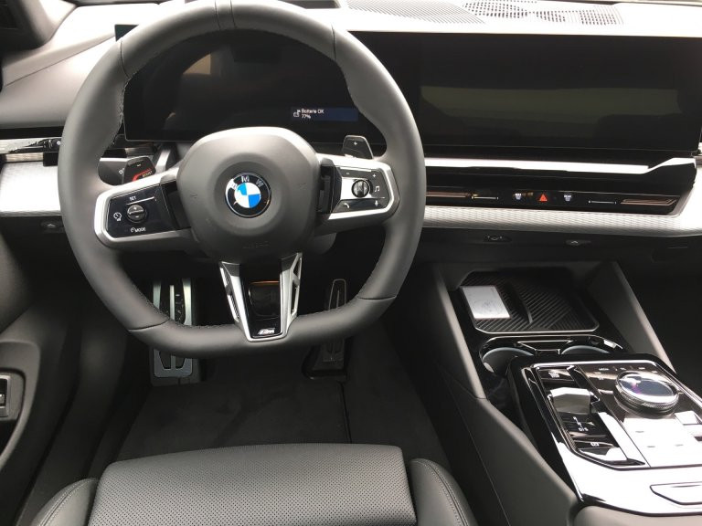 Bild 6: BMW 520d xDrive Limousine G60 B47