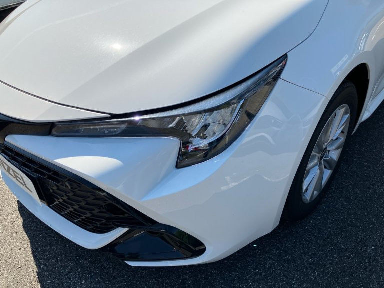 Bild 11: Toyota Corolla 1,8l Hybrid TS Active