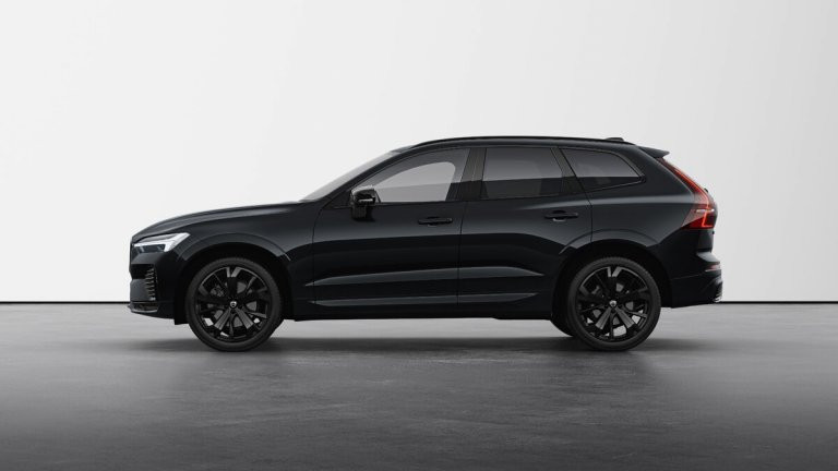 Bild 1: VOLVO PKW XC60 Black Edition Plus, T6 Plug-in Hybrid, Elektrisch/Benzi