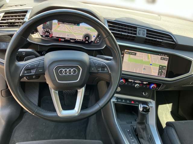 Bild 10: Audi Q3 40 TFSI quattro a