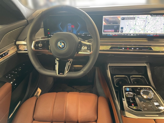 Bild 6: BMW i7 xDrive60 G70 XE2