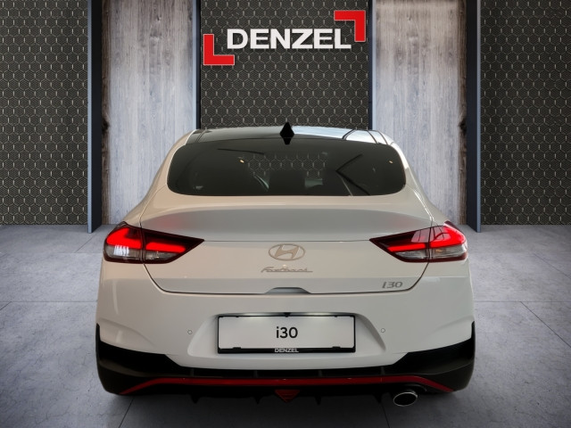 Bild 2: Hyundai i30 Fastback - PD N Line 1.5 TGDI DCT 48V