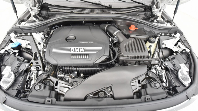 Bild 6: BMW 118i 5-Türer F40