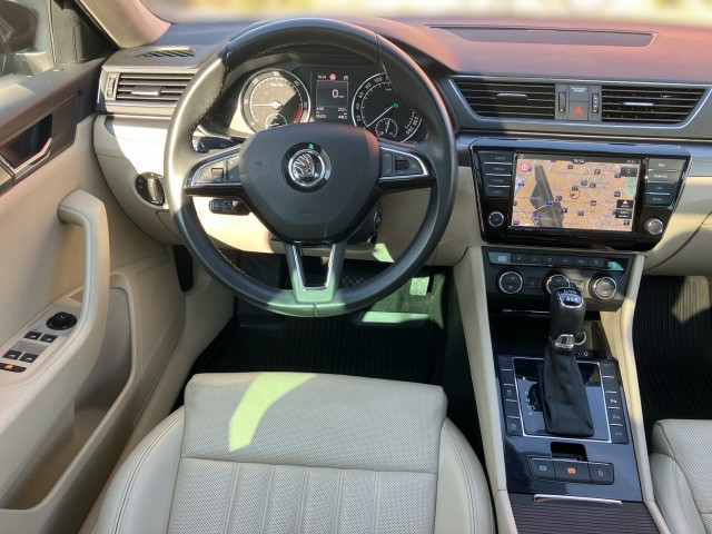 Bild 6: Skoda Superb Kombi 2,0 TDI