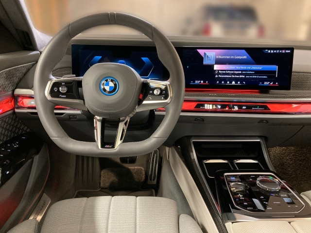 Bild 8: BMW i7 xDrive60 G70 XE2