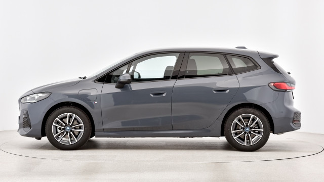 Bild 9: BMW 225e xDrive Active Tourer U06 XB2