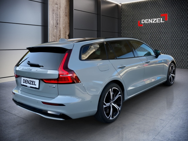 Bild 3: VOLVO PKW V60 Ultra, T6 Plug-in Hybrid, Elektrisch/Benzin, Dark