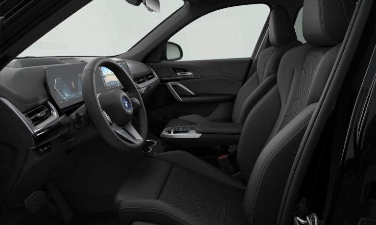 Bild 6: BMW iX1 eDrive20 U11 HB0