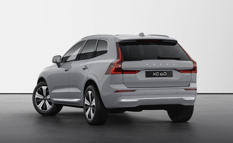 Bild 2: VOLVO PKW XC60 Plus, T8 Plug-in Hybrid, Elektrisch/Benzin, Bright