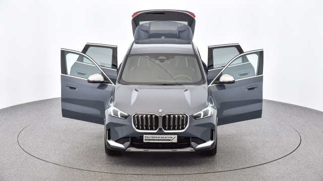 Bild 12: BMW iX1 xDrive30 U11