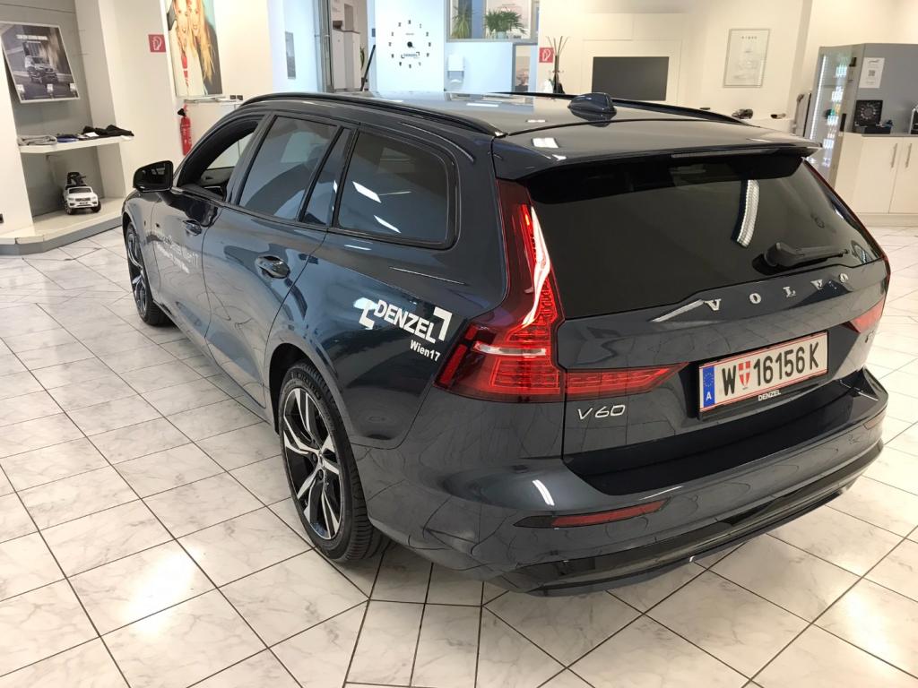 Bild 4: VOLVO PKW V60 B4 Plus Dark