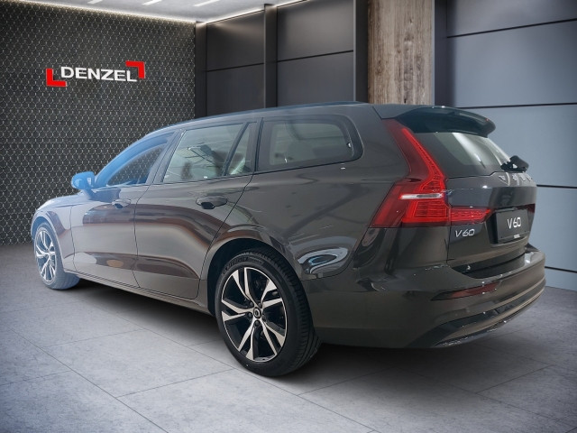 Bild 1: VOLVO PKW V60 Ultimate, B3 Mild Hybrid, Benzin, Dark