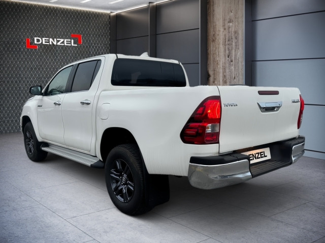 Bild 3: Toyota Hilux 2,4 l AT Double Cab Active