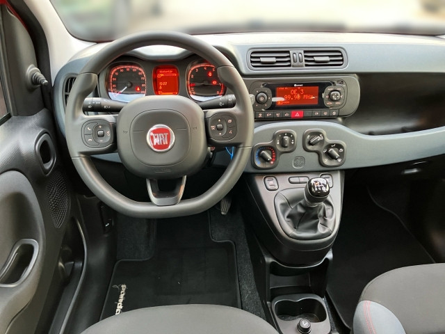 Bild 6: Fiat Panda 1,2 70 Easy