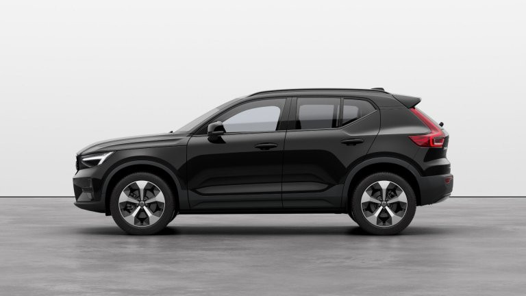 Bild 2: VOLVO PKW XC40 B3 Mild Hybrid Plus Dark