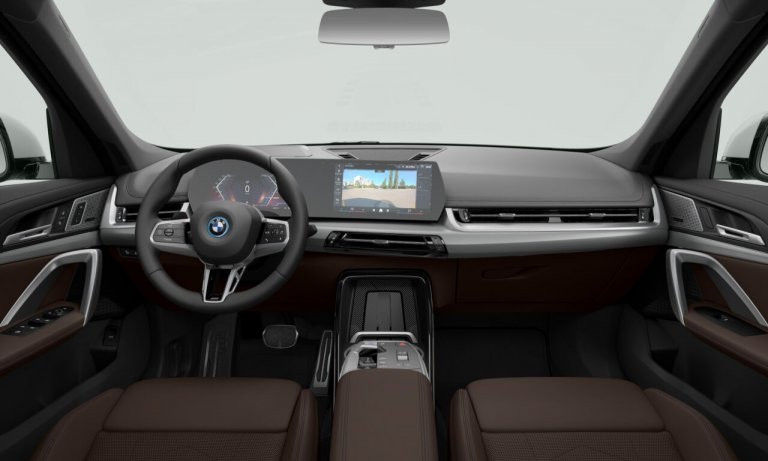 Bild 2: BMW iX1 xDrive30 U11 XE2