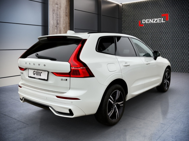 Bild 3: VOLVO PKW XC60 B4 AWD Plus Dark