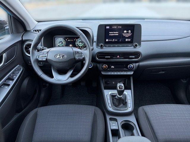 Bild 6: Hyundai Kona 1,0 T-GDI 48V 2WD Edition 30 Plus