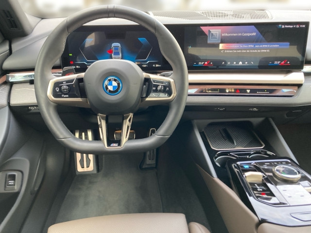 Bild 6: BMW i5 xDrive40 81,2kWh