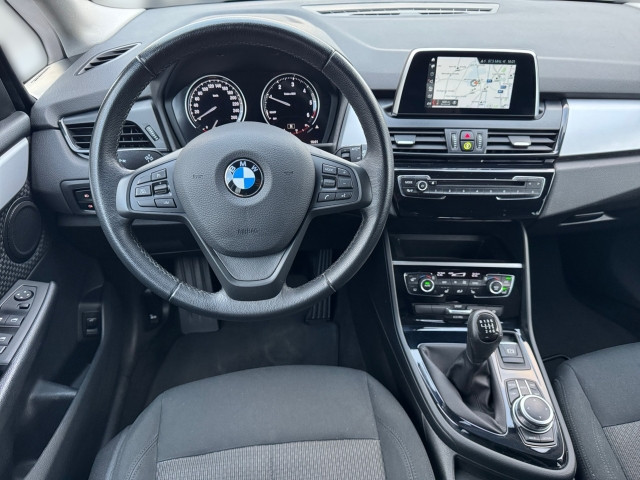 Bild 6: BMW 216d Active Tourer F45 B37