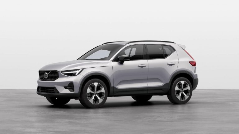 Bild 0: VOLVO PKW XC40 Plus, B3 Mild Hybrid, Benzin, Dark