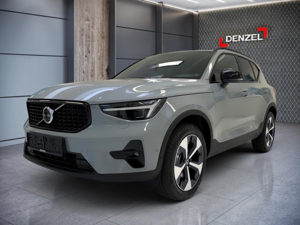 Bild 0: VOLVO PKW XC40 B3 Plus Dark