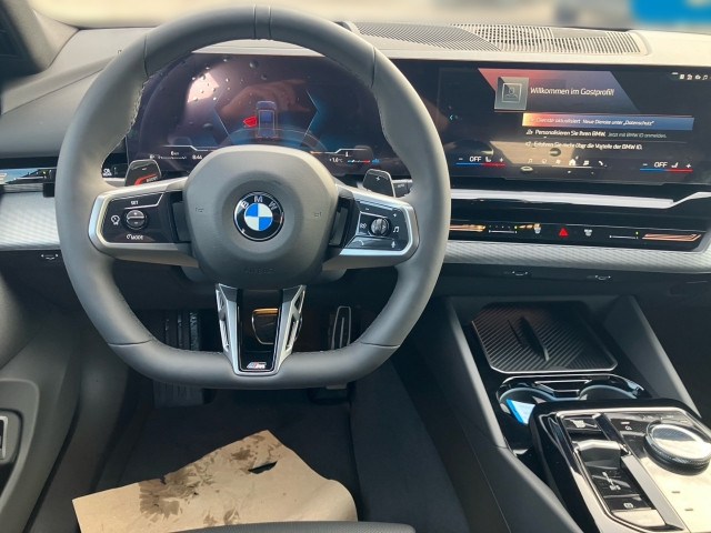 Bild 6: BMW 520d xDrive Touring G61 B47