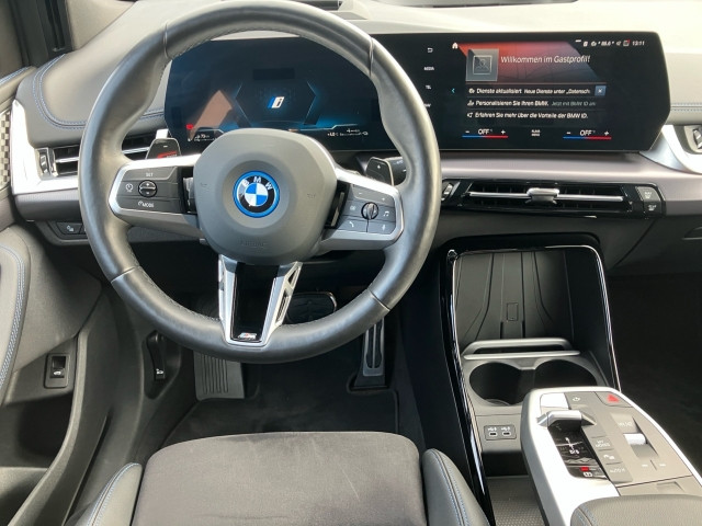 Bild 6: BMW 230e xDrive Active Tourer U06 XB2