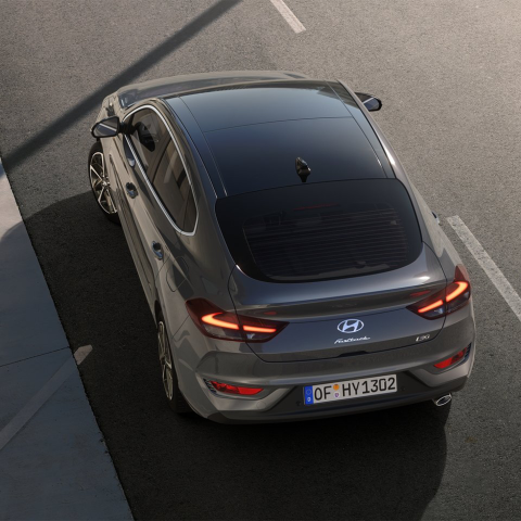 Hyundai i30 Fastback Vogelperspektive